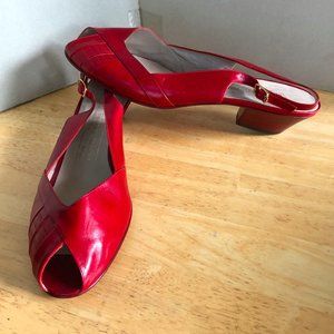 Magli Italy Sandals shoes peep toe slingback low